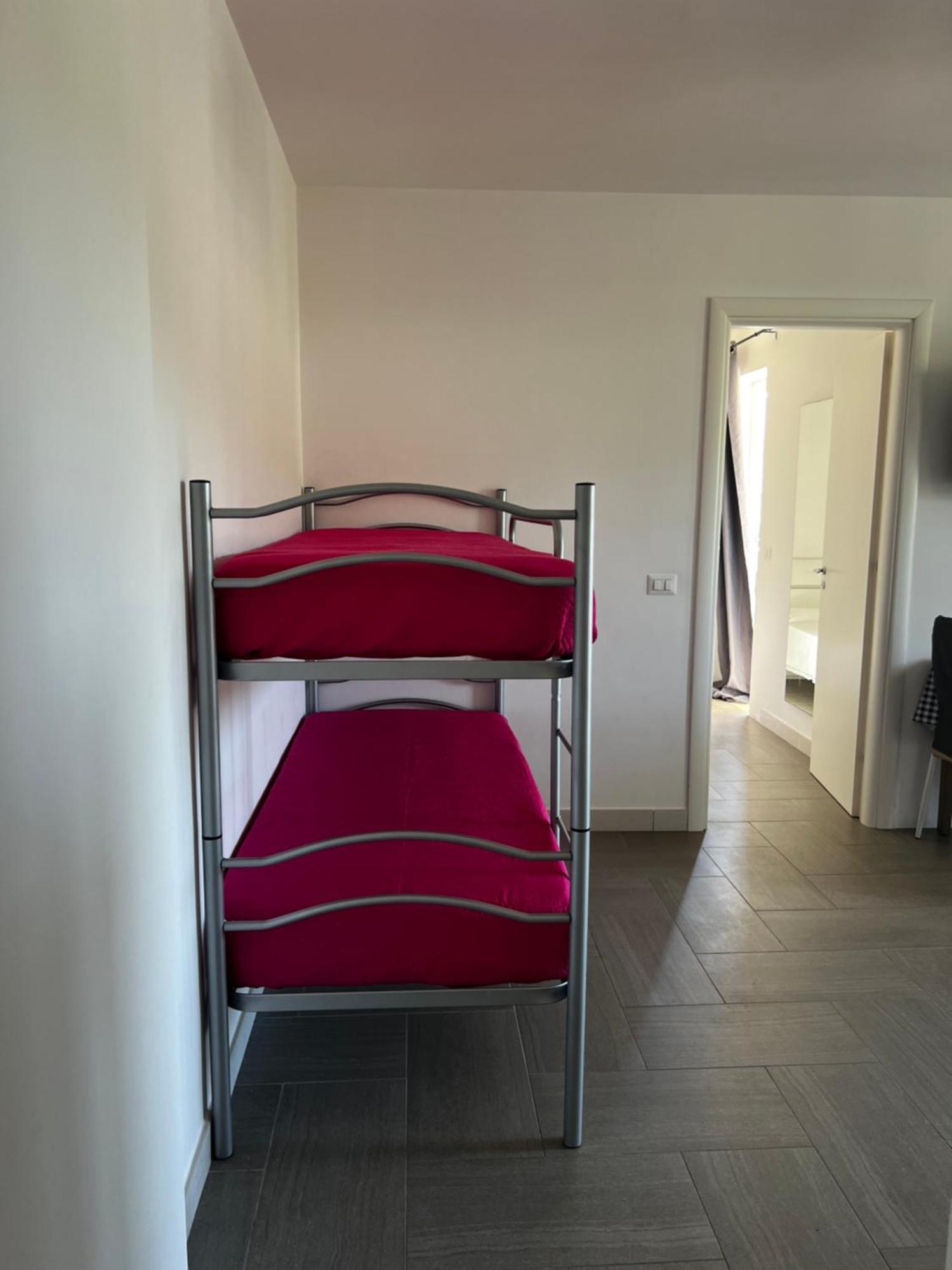 דירות פסקיצ'י Tosk House 2 מראה חיצוני תמונה