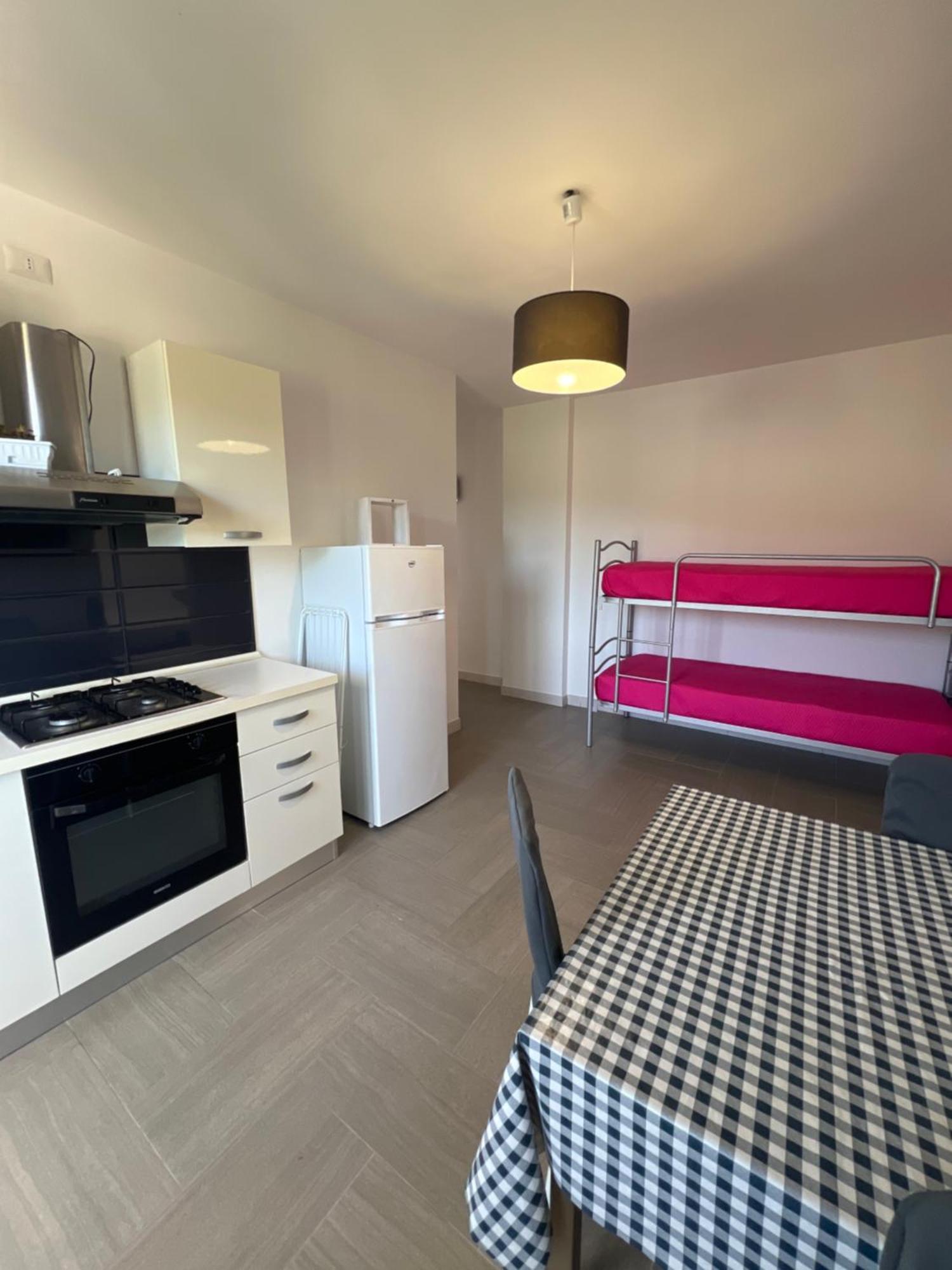 דירות פסקיצ'י Tosk House 2 מראה חיצוני תמונה