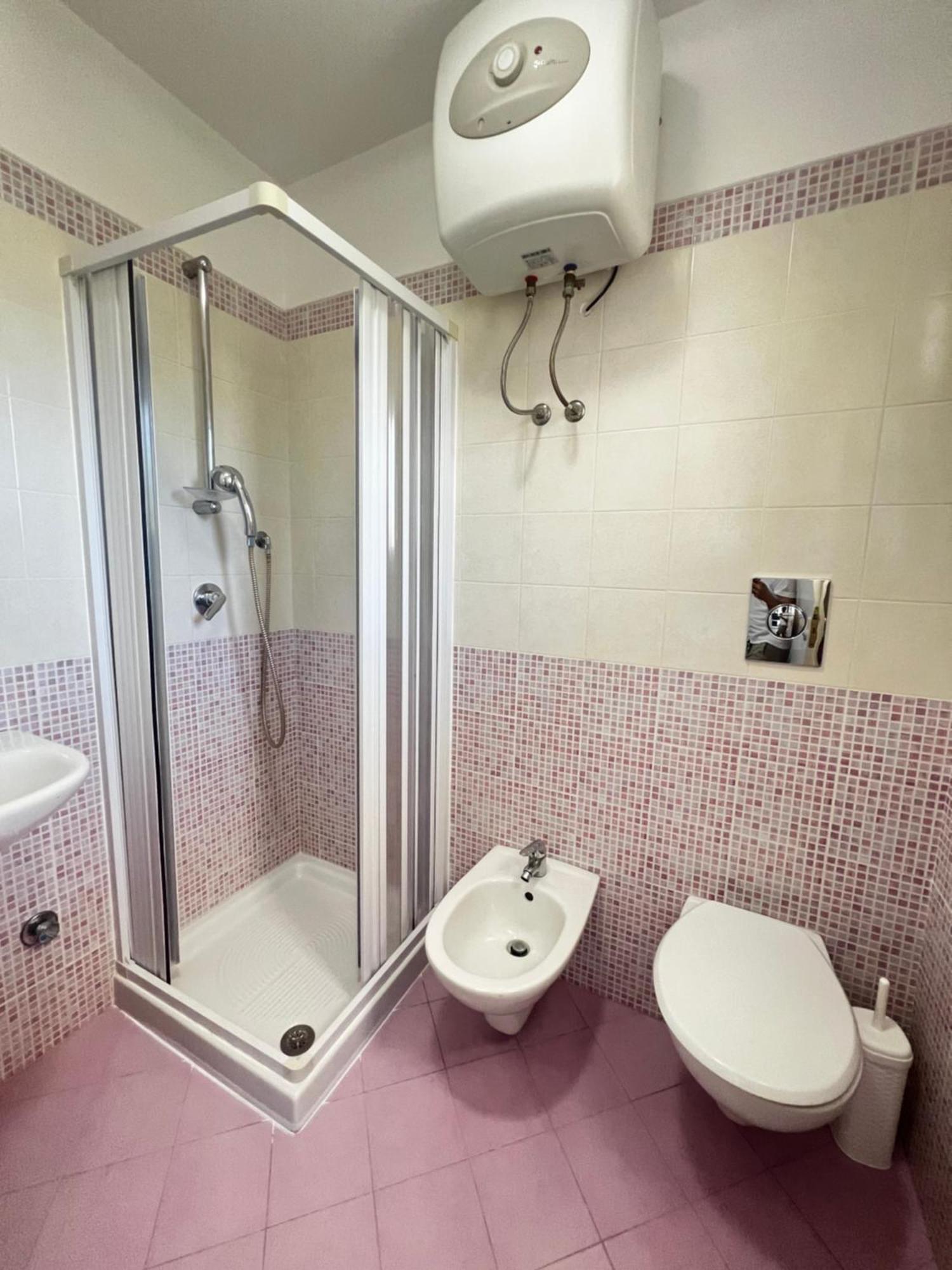 דירות פסקיצ'י Tosk House 2 מראה חיצוני תמונה