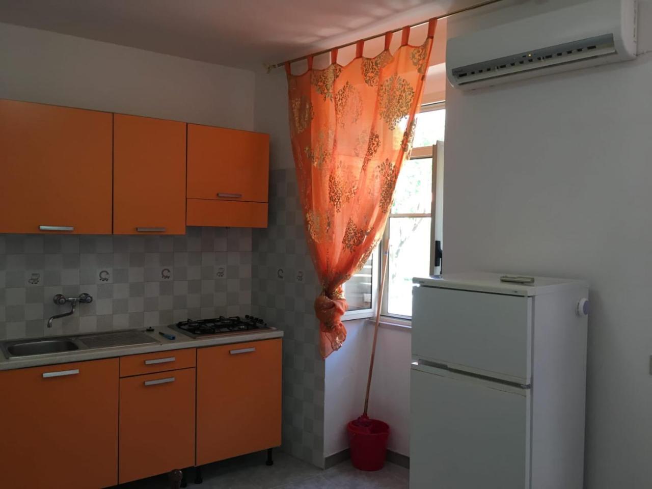 דירות פסקיצ'י Tosk House 2 מראה חיצוני תמונה